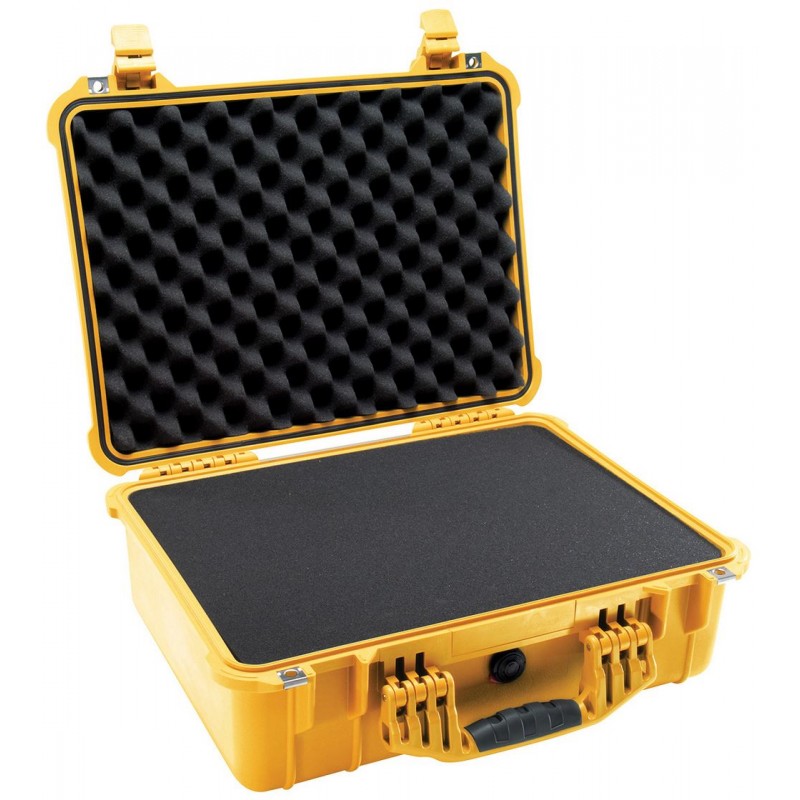 Peli 1520 Protector Case Yellow (With Foam)