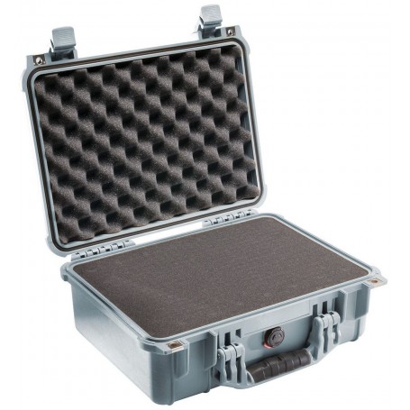 Peli 1450 Protector Case Silver (su putplasčiu)
