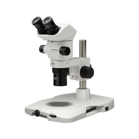 Microscopio estereoscópico de zoom Olympus SZX7 ILLTQ, trino, acromático, 1x, LED (75344)
