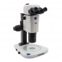 Microscópio estereoscópico de zoom Optika SZR-180, trino, CMO, w.d. 60mm, 10x/23, 7.5x-135x, LED, click stop (75690)