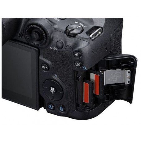 Canon EOS R7 RF-S 18-150 IS STM (SKU 5137C040AA)