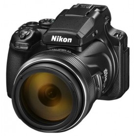 Nikon Coolpix P1100 (SKU N-VQA170EA)(Note: Product names and SKUs typically remain the same in French. If you need a descripti
