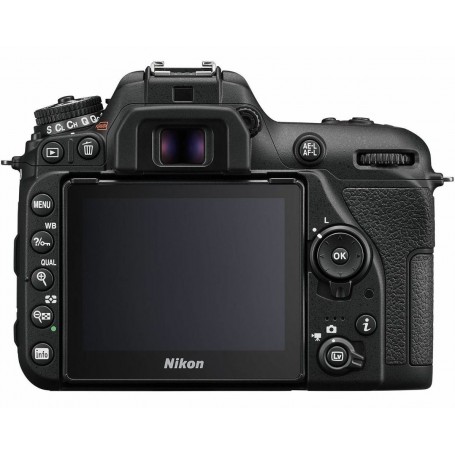 Nikon D7500 KIT 18-300VR (Cikkszám: N-VBA510K004)