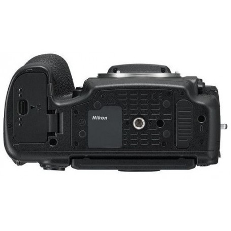 Nikon D850 gövde (SKU N-VBA520AE)