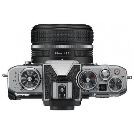 Nikon Z fc + 28mm f/2.8 SE Silver (SKU N-VOA090K001)

This is a product name and SKU, which typically does not require translati