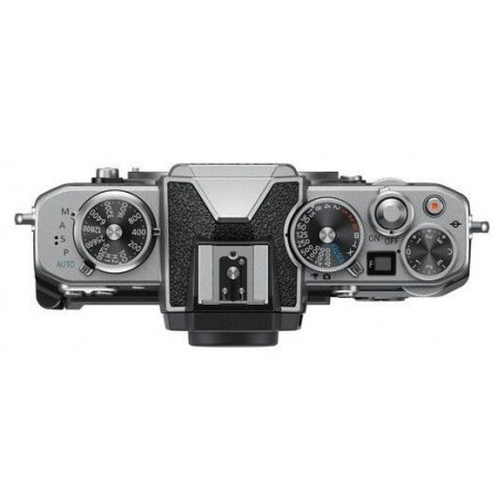 نيكون Z fc + عدسة Z DX 18-140 مم f/3.5-6.3 VR فضي (رمز المنتج N-VOA090K004)