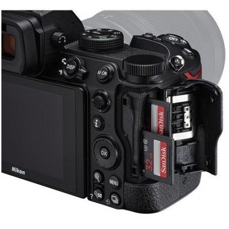 Nikon Z5 + 24-50mm Kit (SKU N-VOA040K001)