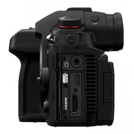 Panasonic GH7 + Lente 12-60mm f/3.5-5.6 (SKU DC-GH7ME)