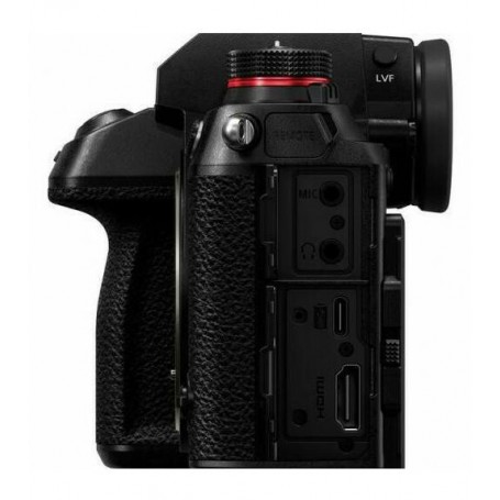 Panasonic S1 + S 20-60mm f/3.5-5.6 (SKU DC-S1KE-K)