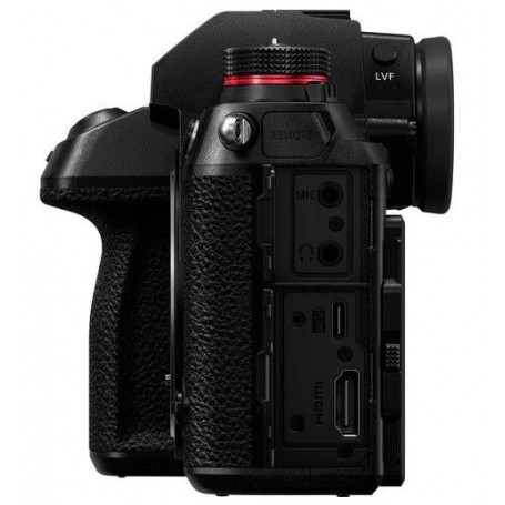 גוף Panasonic S1R (מק"ט DC-S1RE-K)