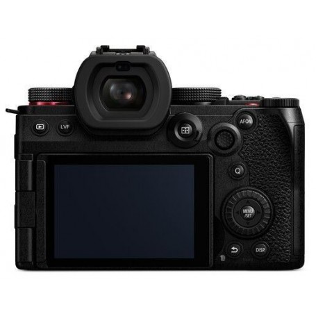 Panasonic S5 II với ống kính 18-40mm (Mã sản phẩm DC-S5M2NE)