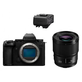 প্যানাসনিক S5 II লুমিক্স S ৫০মিমি f/1.8 লেন্স সহ + DMW-XLR1 (SKU BUN1-DC-S5M2CE-XLR1)