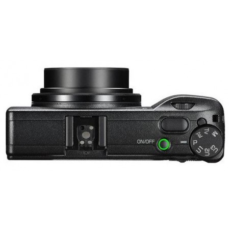 Ricoh GR III HDF AB Avrupa Yüksek Segment Dijital Kompakt Fotoğraf Makinesi (SKU RI-01271)