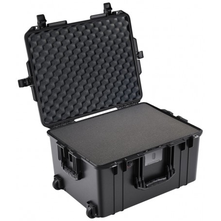 Peli 1607 Air Case hitam (dengan busa) (016070-0002-110E)