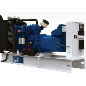 FG Wilson Power Generator Diesel P500-3 364 kW - 400 kW /ekkert hús/