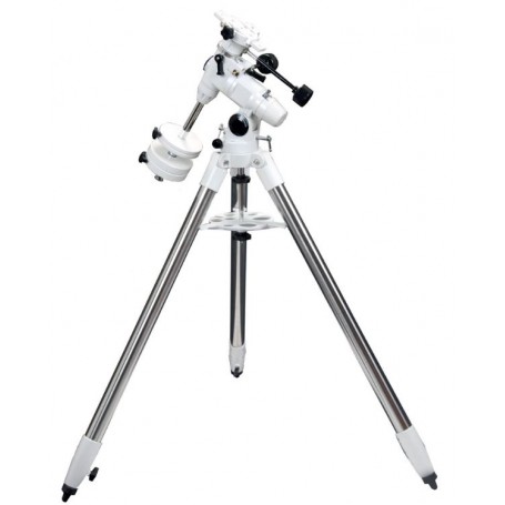 Sky-Watcher EQ3-2 ekvatoriaalijalusta teräsjalustalla