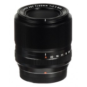 Fujifilm XF 60mm f/2.4 R MACRO lens

In Dutch, this would typically remain the same, as it is a product name. However, if you wa